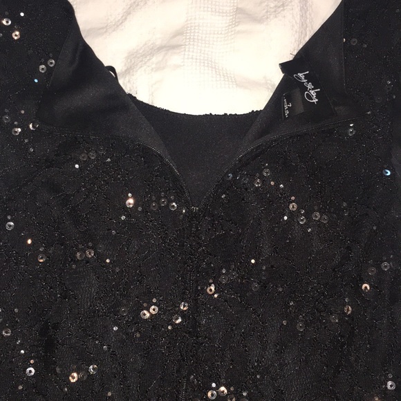 BLACK PROM DRESS - Picture 2 of 4